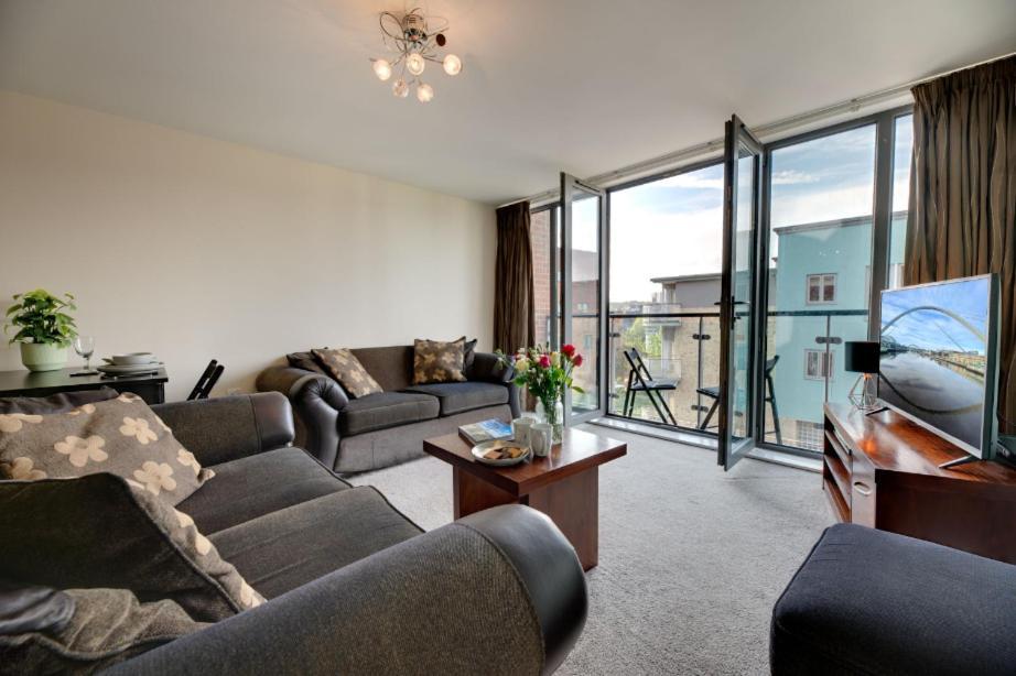 Stephenson Sleepers Apartments - By Week2Week Gateshead Extérieur photo